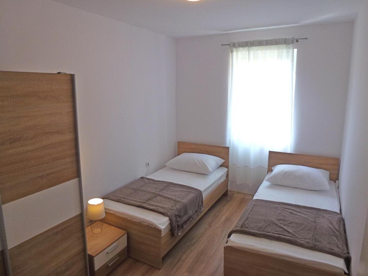 Apartment Ruza ニヴィーチェ エクステリア 写真